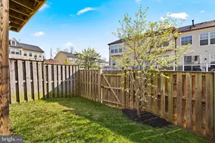 11903 Waterton Lake Ln, Bristow, VA 20136 - Photo 9