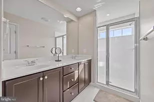 11903 Waterton Lake Ln, Bristow, VA 20136 - Photo 23