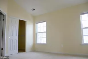 14337 Legend Glen Ct, Gainesville, VA 20155 - Photo 9