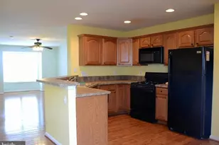 14337 Legend Glen Ct, Gainesville, VA 20155 - Photo 5