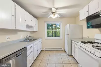 14309 Fairmont Court, Woodbridge, VA 22193 - Photo 25