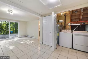 14309 Fairmont Ct, Woodbridge, VA 22193 - Photo 35