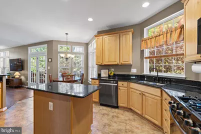 8140 Tillinghast Lane, Gainesville, VA 20155 - Photo 9