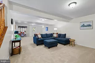 8140 Tillinghast Ln, Gainesville, VA 20155 - Photo 39