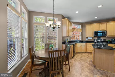 8140 Tillinghast Lane, Gainesville, VA 20155 - Photo 15