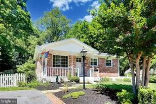 3806 Fortuna Ct, Woodbridge, VA 22193 - Photo 3