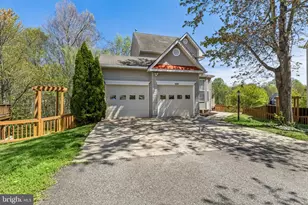 6100 Team Pl, Woodbridge, VA 22193 - Photo 3