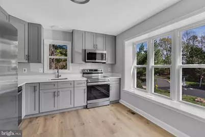 1700 Wigglesworth Way, Woodbridge, VA 22191 - Photo 15