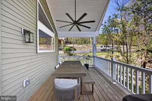 16105 Sumney Dr, Haymarket, VA 20169 - Photo 9