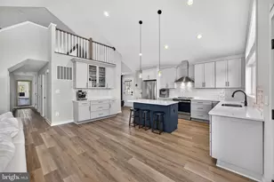 16105 Sumney Dr, Haymarket, VA 20169 - Photo 5