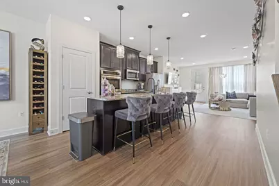 10637 Hinton Way, Manassas, VA 20112 - Photo 5