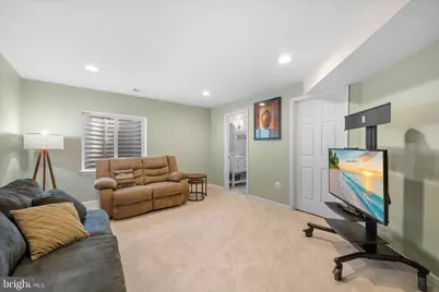 15929 Eagle Feather Drive, Woodbridge, VA 22191 - Photo 17