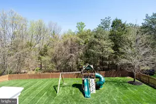 5800 Waterloo Bridge Cir, Haymarket, VA 20169 - Photo 53