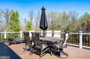 5800 Waterloo Bridge Cir, Haymarket, VA 20169 - Photo 49