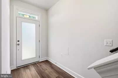 602 Watermans Drive, Woodbridge, VA 22191 - Photo 9