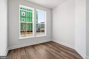 602 Watermans Dr, Woodbridge, VA 22191 - Photo 11