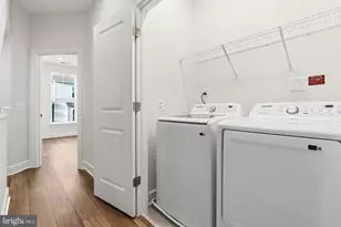 602 Watermans Dr, Woodbridge, VA 22191 - Photo 21