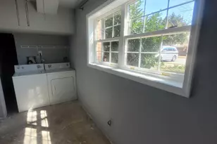 10918 Pope St, Manassas, VA 20109 - Photo 13