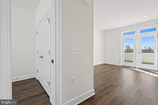 596 Watermans Dr, Woodbridge, VA 22191 - Photo 43