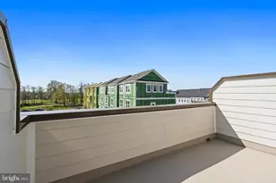 596 Watermans Dr, Woodbridge, VA 22191 - Photo 53