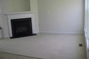 16382 Gangplank Ln, Woodbridge, VA 22191 - Photo 7