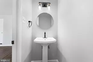 7509 Sage St, Manassas, VA 20109 - Photo 11