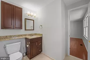 8118 Whitting Dr, Manassas, VA 20112 - Photo 21