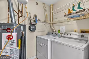 10998 Koman Cir, Manassas, VA 20109 - Photo 15