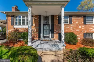 9812 Lomond Dr, Manassas, VA 20109 - Photo 7