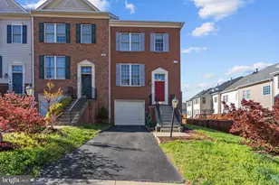 9841 Cheshire Ridge Cir, Manassas, VA 20110 - Photo 1