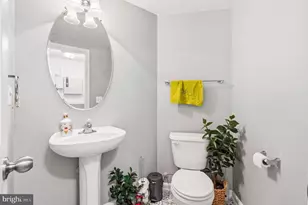 9841 Cheshire Ridge Cir, Manassas, VA 20110 - Photo 23