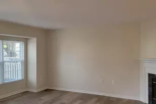 12172 Springwoods Dr, Woodbridge, VA 22192 - Photo 5