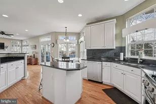 14555 Lattany Ct, Gainesville, VA 20155 - Photo 21