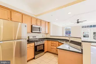14873 Cloverdale Rd, Woodbridge, VA 22193 - Photo 17