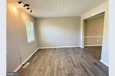 6079 Ponhill Drive, Woodbridge, VA 22193 - Photo 13