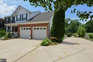 13195 Quade Ln, Woodbridge, VA 22193 - Photo 3