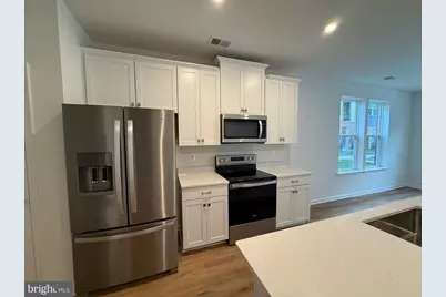 2528 Neabsco Common Place, Woodbridge, VA 22191 - Photo 5