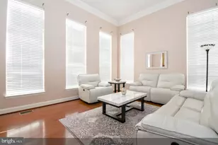 15260 Rosemont Manor Dr, Haymarket, VA 20169 - Photo 3