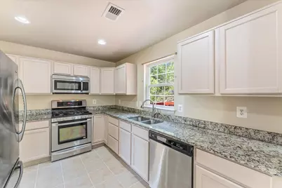 3068 Pony Ridge Turn, Dumfries, VA 22026 - Photo 15