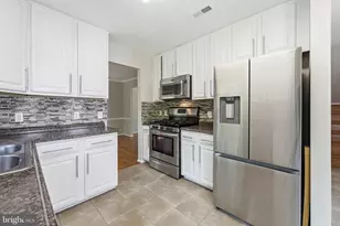 14177 Rockinghorse Dr, Woodbridge, VA 22193 - Photo 13