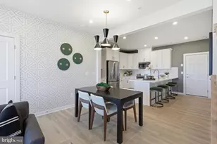 17644 Hawkins Ln, Dumfries, VA 22026 - Photo 9