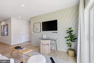 17644 Hawkins Ln, Dumfries, VA 22026 - Photo 25