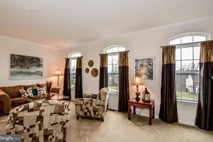 3321 Eagle Ridge Dr, Woodbridge, VA 22191 - Photo 5