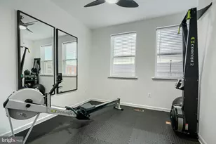 2596 Neabsco Common Pl, Woodbridge, VA 22191 - Photo 41