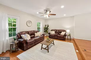 3089 Tecumseh Ct, Woodbridge, VA 22192 - Photo 3