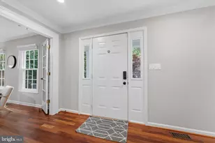 8047 Counselor Rd, Manassas, VA 20112 - Photo 5