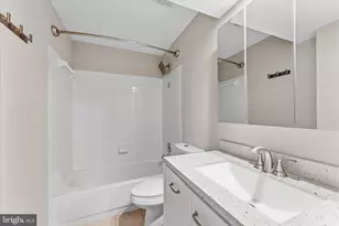 8047 Counselor Rd, Manassas, VA 20112 - Photo 41
