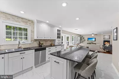 8047 Counselor Road, Manassas, VA 20112 - Photo 13
