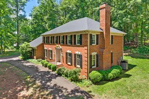 4560 Lynn Forest Dr, Gainesville, VA 20155 - Photo 13