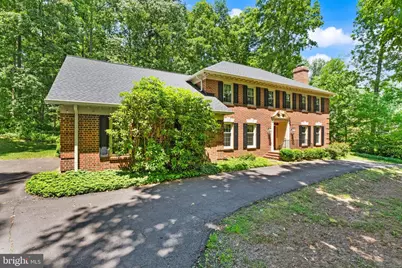 4560 Lynn Forest Drive, Gainesville, VA 20155 - Photo 11